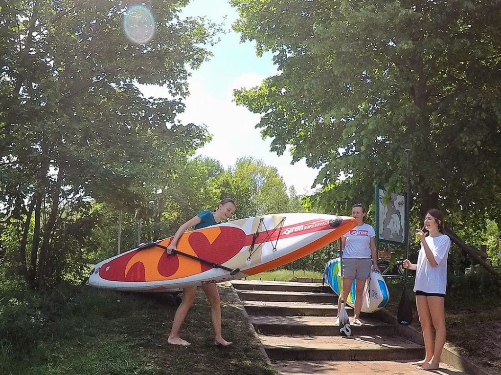Stand up Paddler